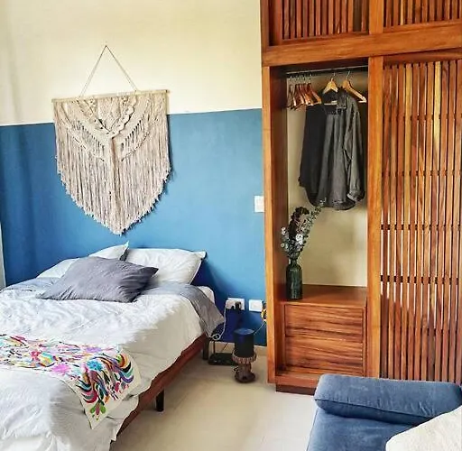 3ppl At Great Price & Location In Apartment *